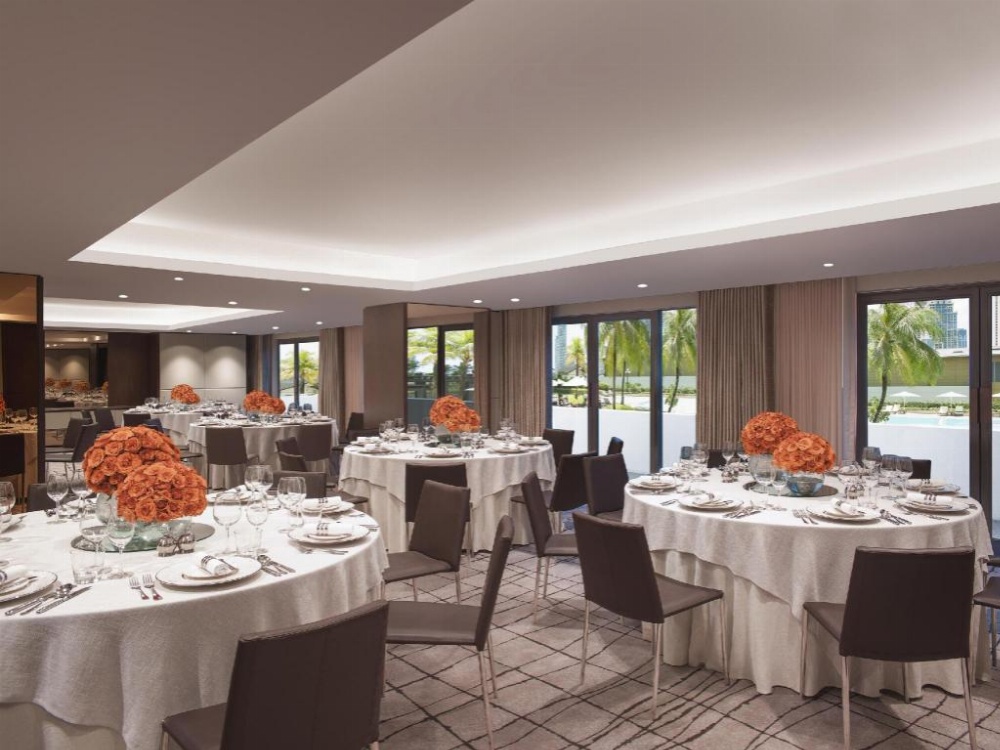 New World Makati Hotel